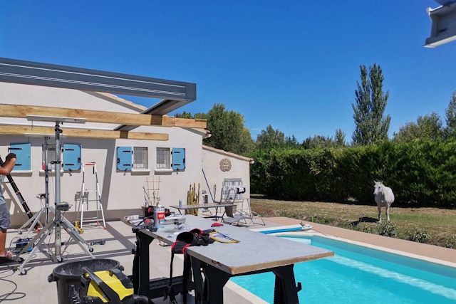 installation pergola bioclimatique Arles - Fenêtre sur les Alpilles