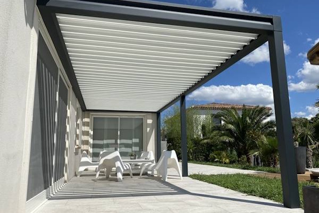 moustiquaire sur mesure près de chez moi - Fenêtre sur les Alpilles