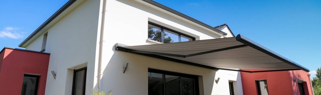 solution ombrage sur mesure Bouches-du-Rhône Vaucluse Gard - Fenêtre sur les Alpilles