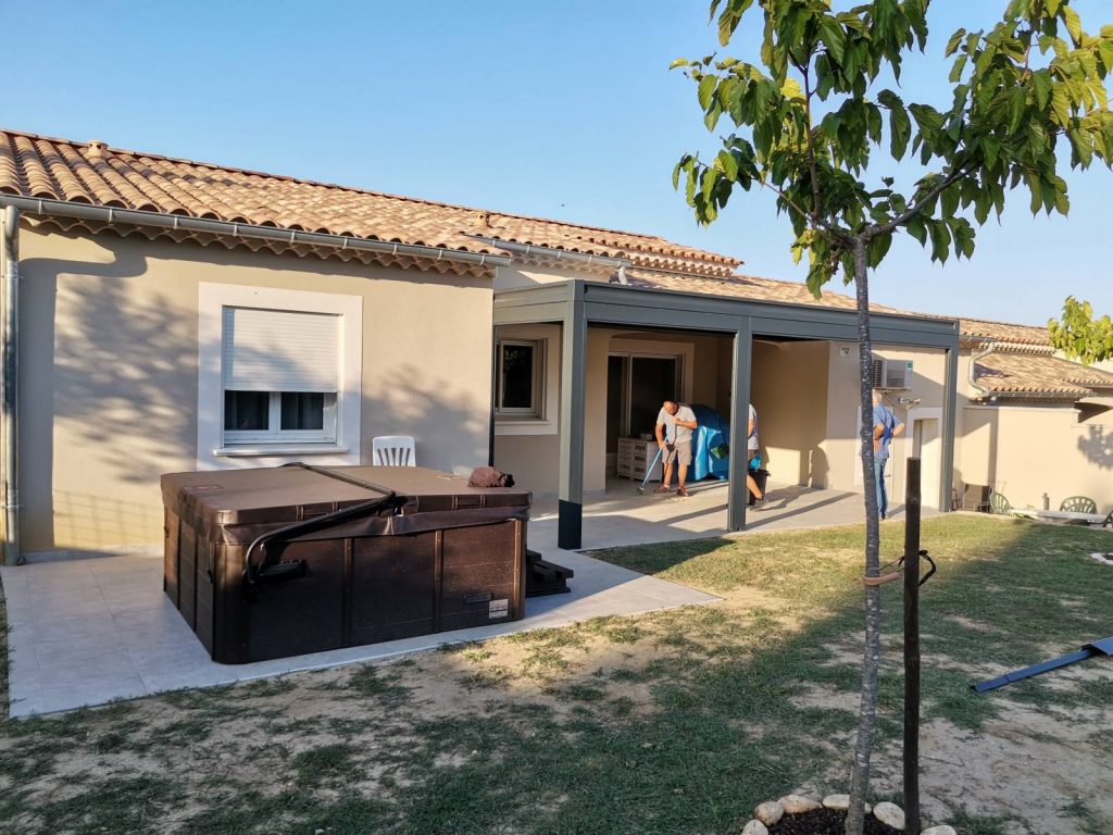 fenêtre PVC sur mesure Vaucluse 84 - Fenêtre sur les Alpilles