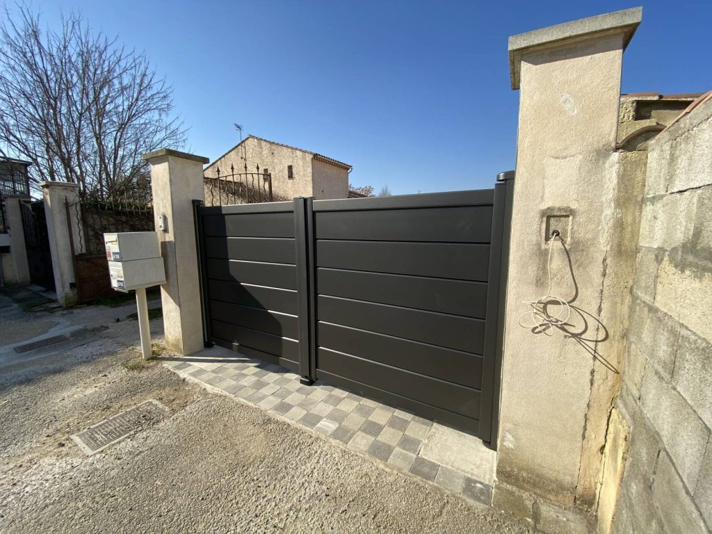 portail aluminium sur mesure Gard